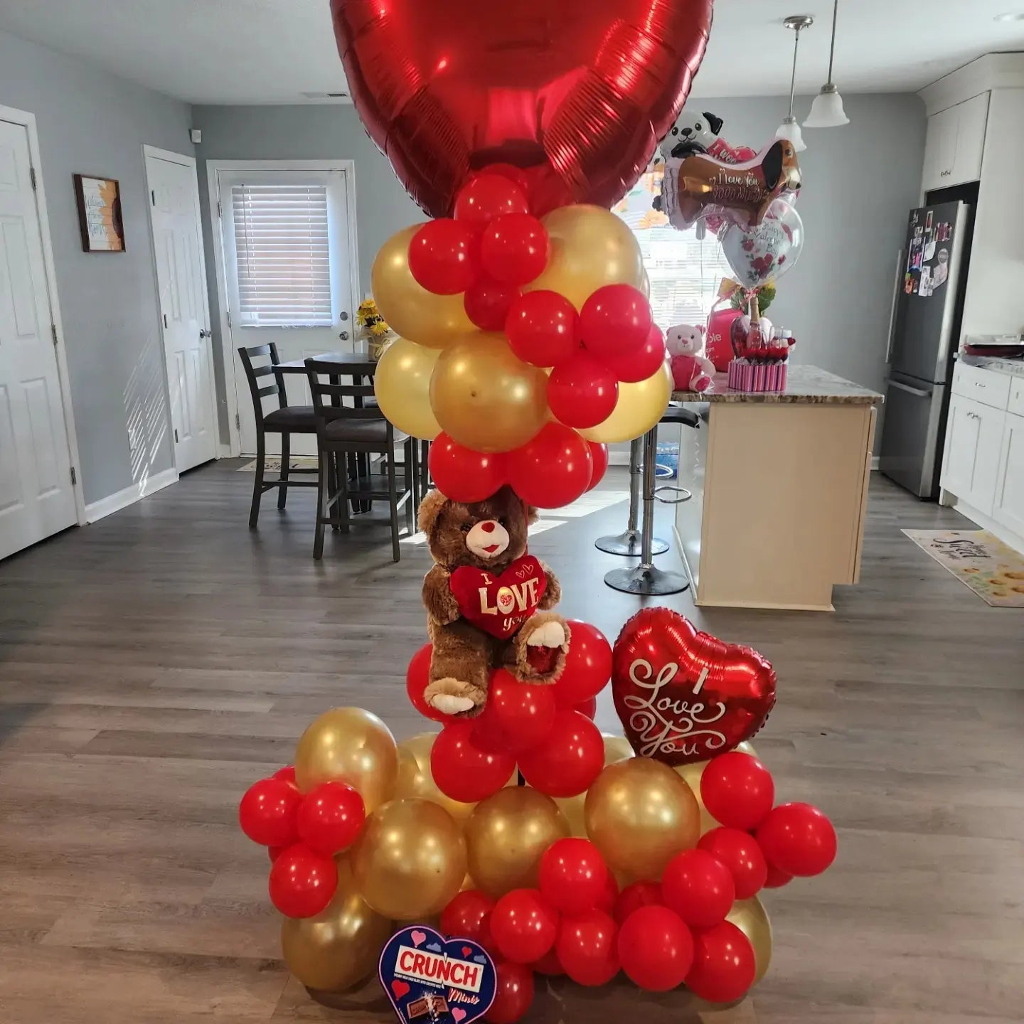 Bear Balloon Stand